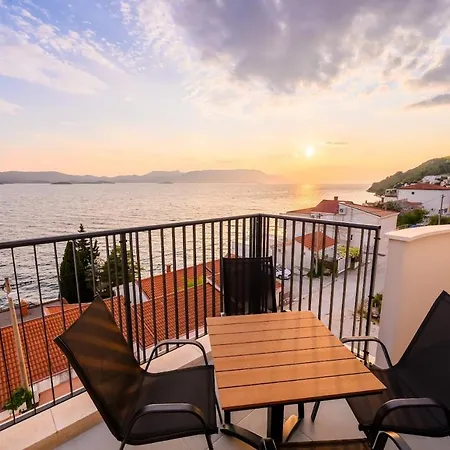 Sunset Apartment